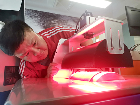 【亦城時報頭條】鈦瑪科人工智能視覺監(jiān)測研發(fā)中心啟動建設 產線產品質量實時監(jiān)測精度邁向微米級